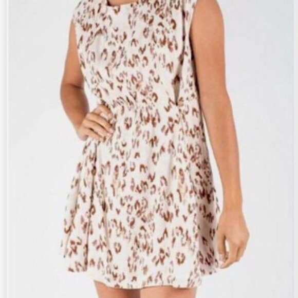 Free People Dresses & Skirts - Free People Fake Love Open Back Leopard Print Mini Dress Size XS‎